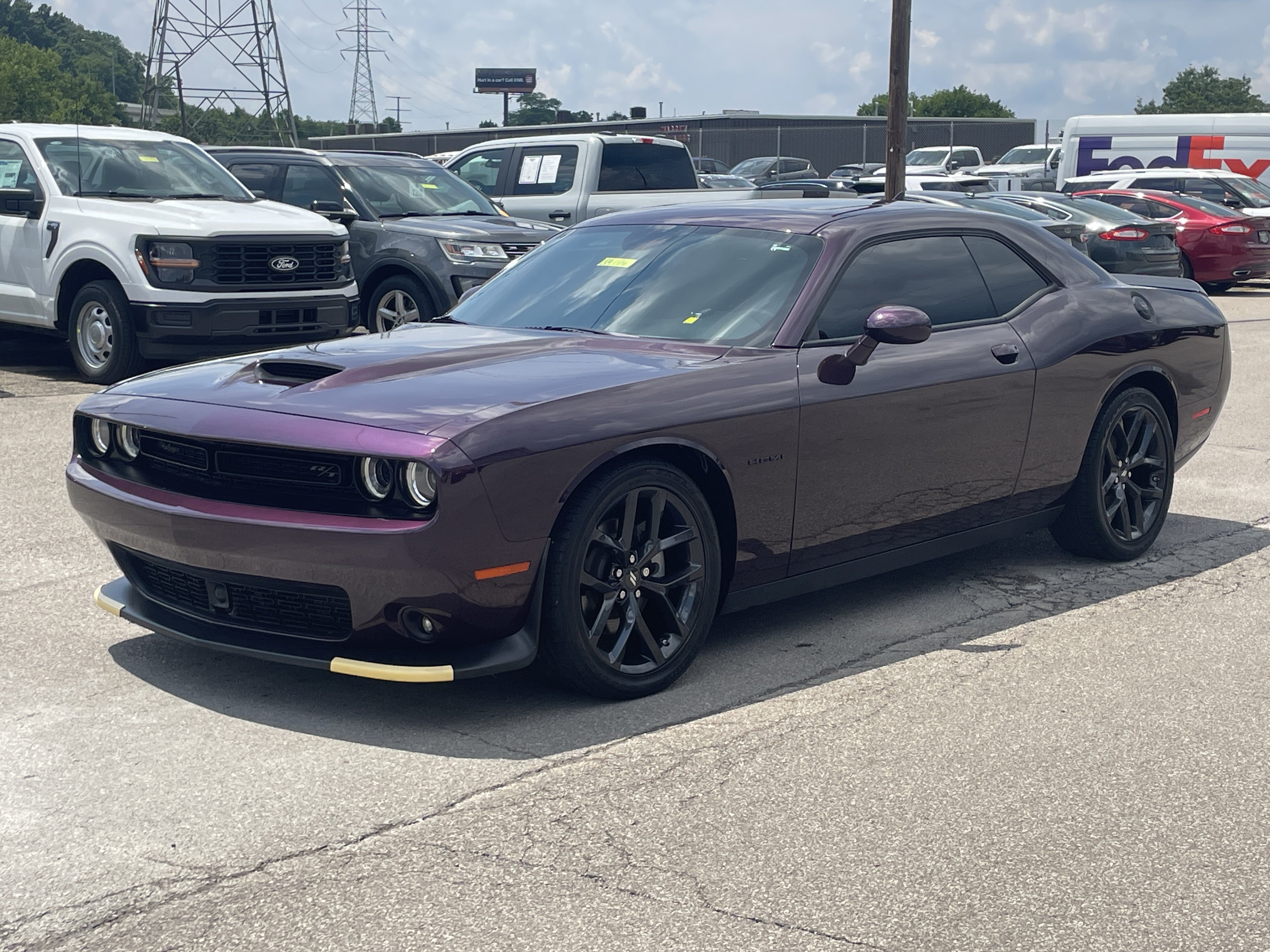 Used 2022 Dodge Challenger R/T w/ Plus Package RWD image 2