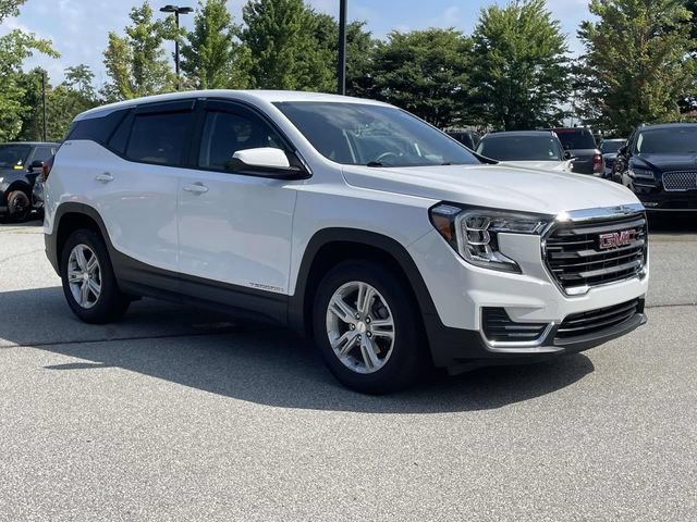 Used 2024 GMC Terrain SLE FWD image 7