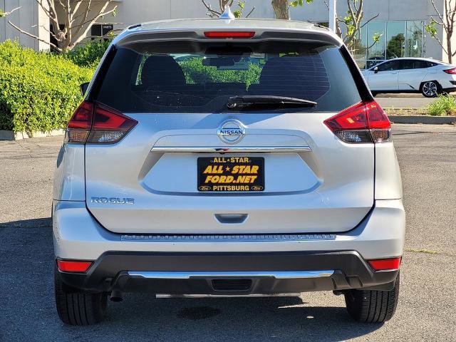 Used 2019 Nissan Rogue S FWD image 4
