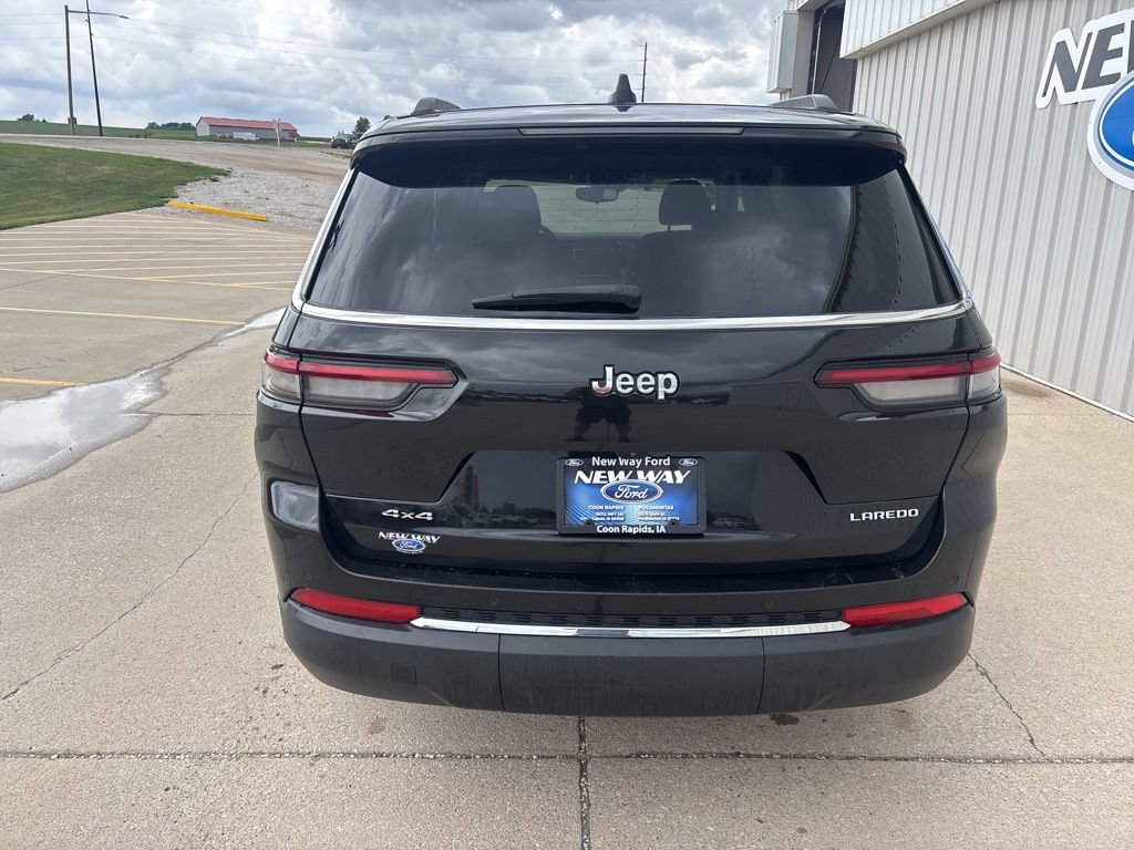 Used 2023 Jeep Grand Cherokee L Laredo AWD/4WD image 6
