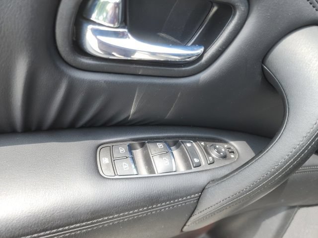 Used 2024 Nissan Armada SV w/ Cargo Package RWD image 33