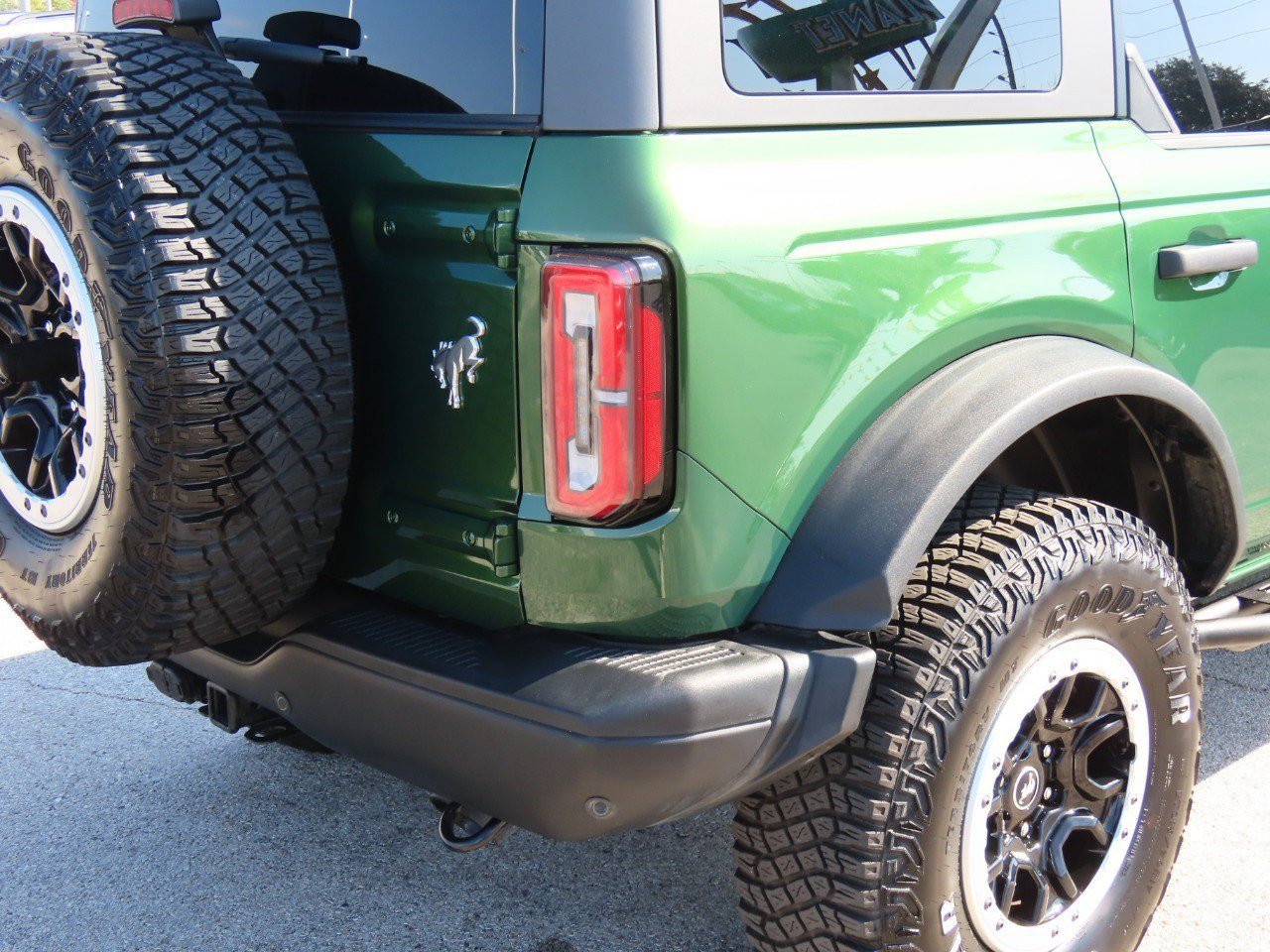 Certified 2023 Ford Bronco Badlands image 6