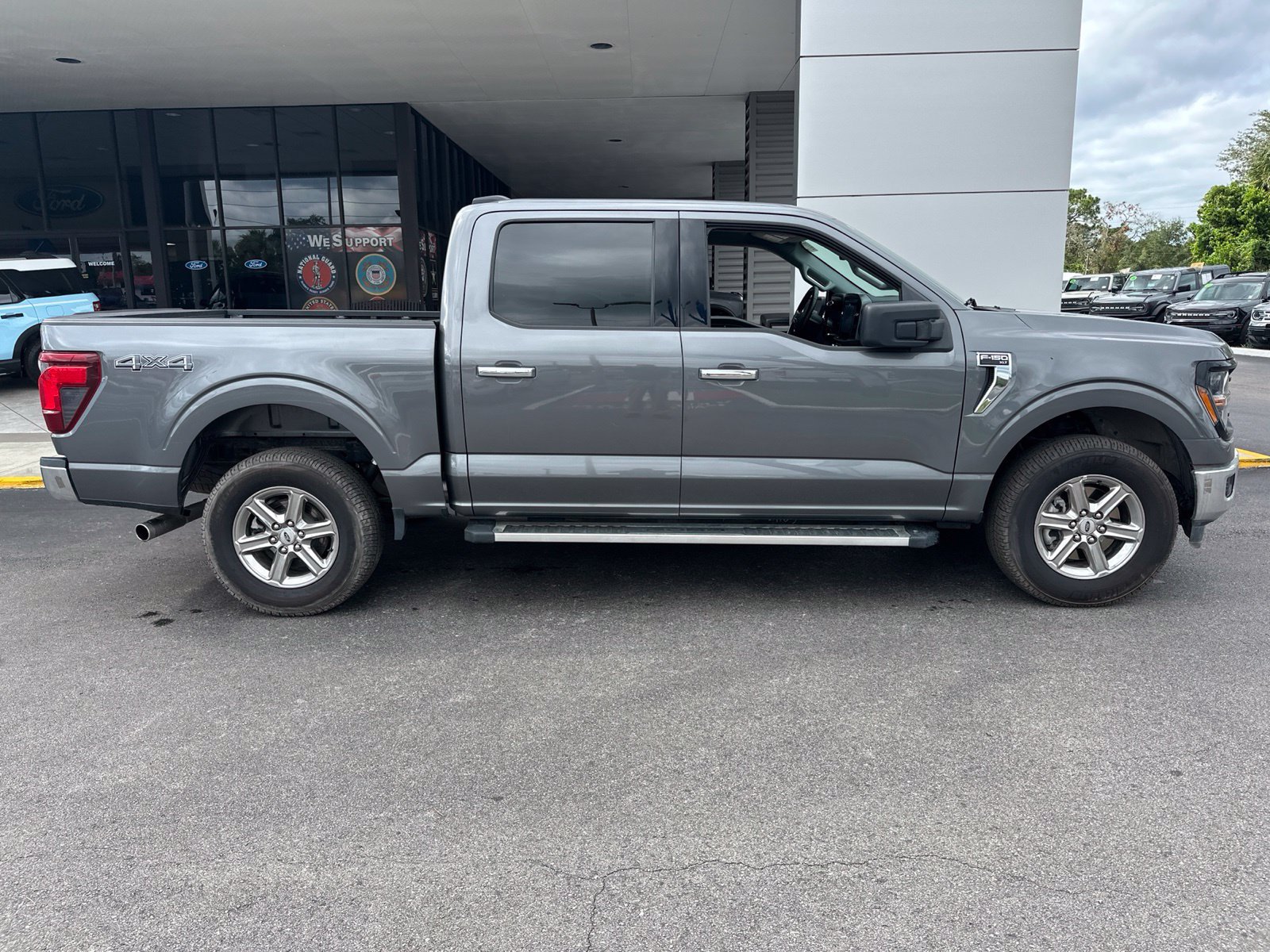 Certified 2025 Ford F150 XLT w/ Equipment Group 301A Standard AWD/4WD image 3