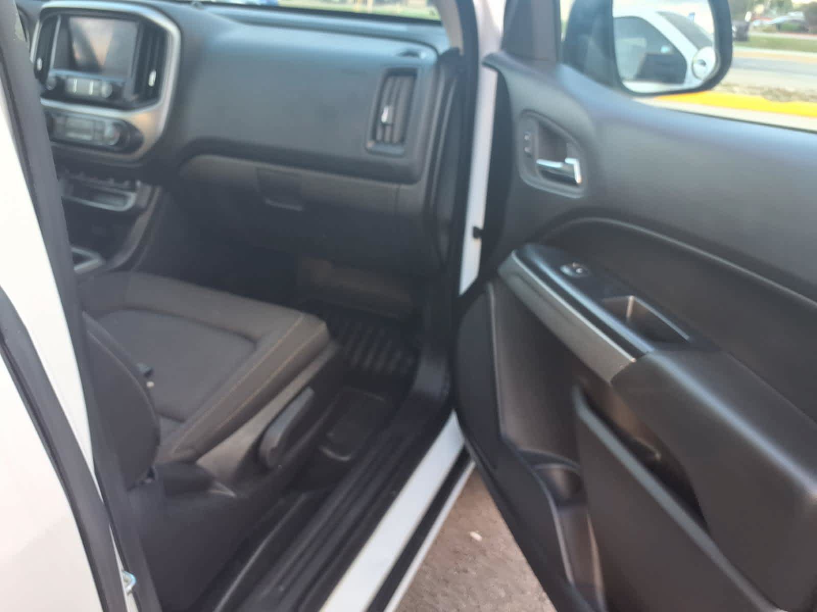 Used 2021 Chevrolet Colorado LT w/ Fleet Safety Package RWD image 22