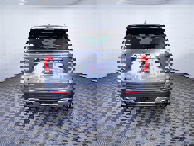 Certified 2023 Ford Explorer Limited w/ Equipment Group 301A image 3