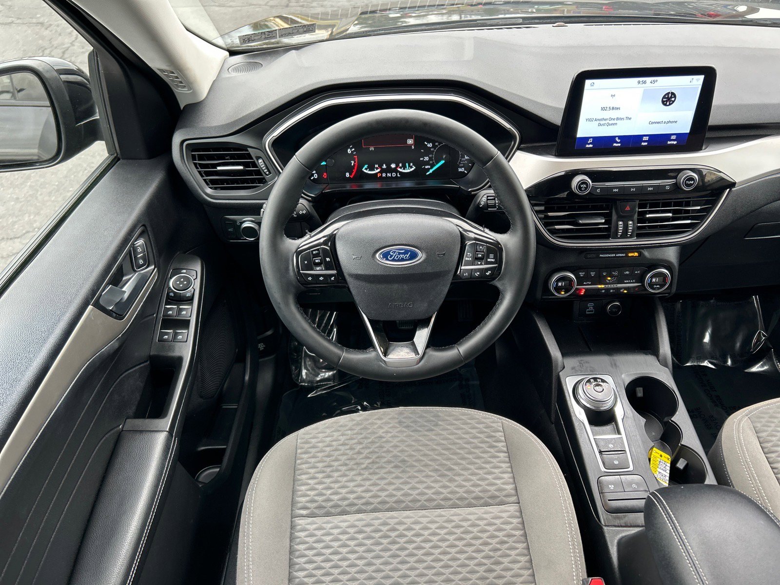 Certified 2021 Ford Escape SE w/ Convenience Package image 2