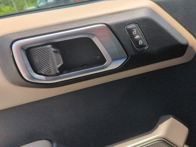 Certified 2023 Ford Bronco Wildtrak AWD/4WD image 14