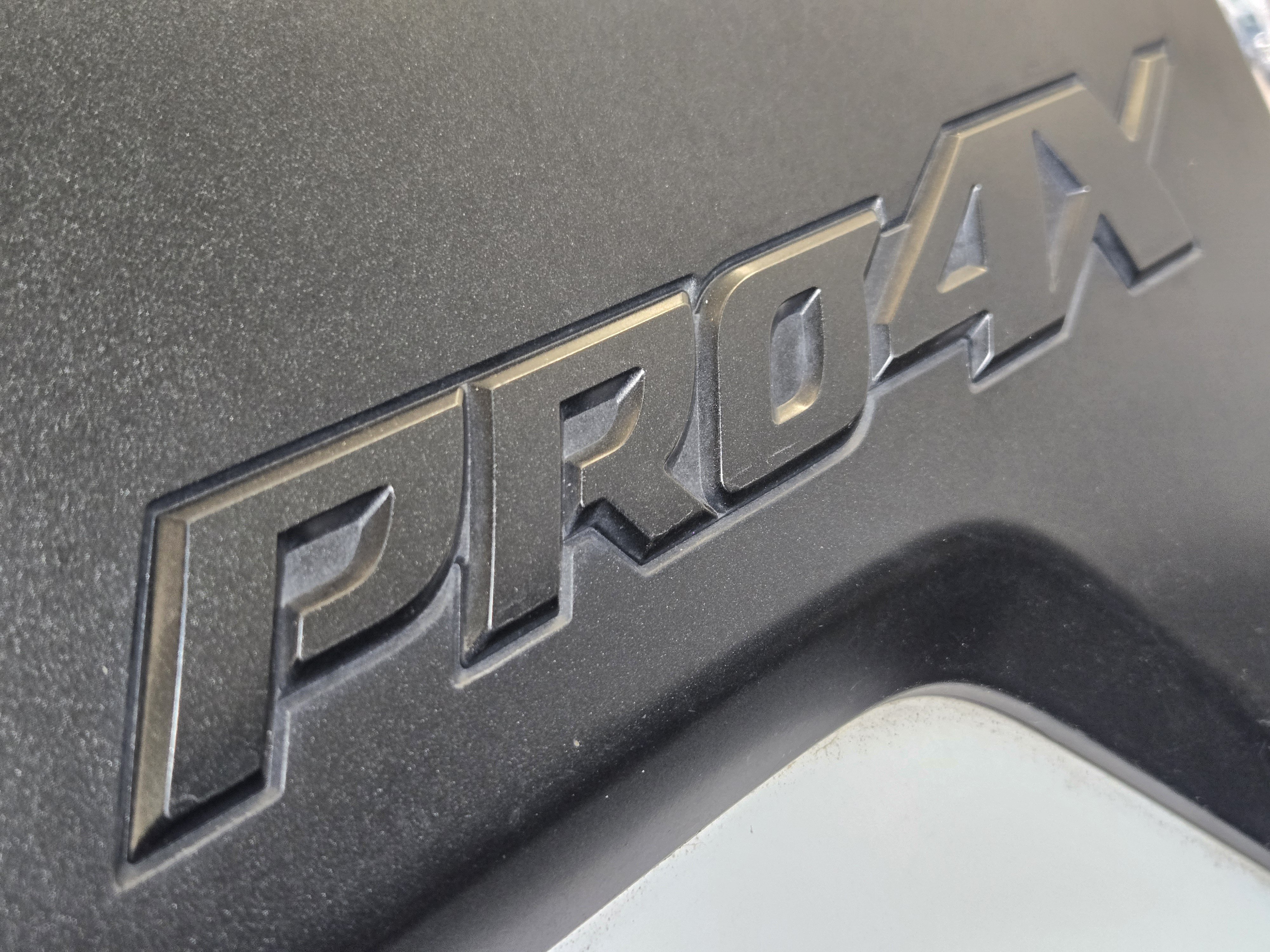 Used 2023 Nissan Titan PRO-4X w/ Pro-4x Convenience Package AWD/4WD image 14