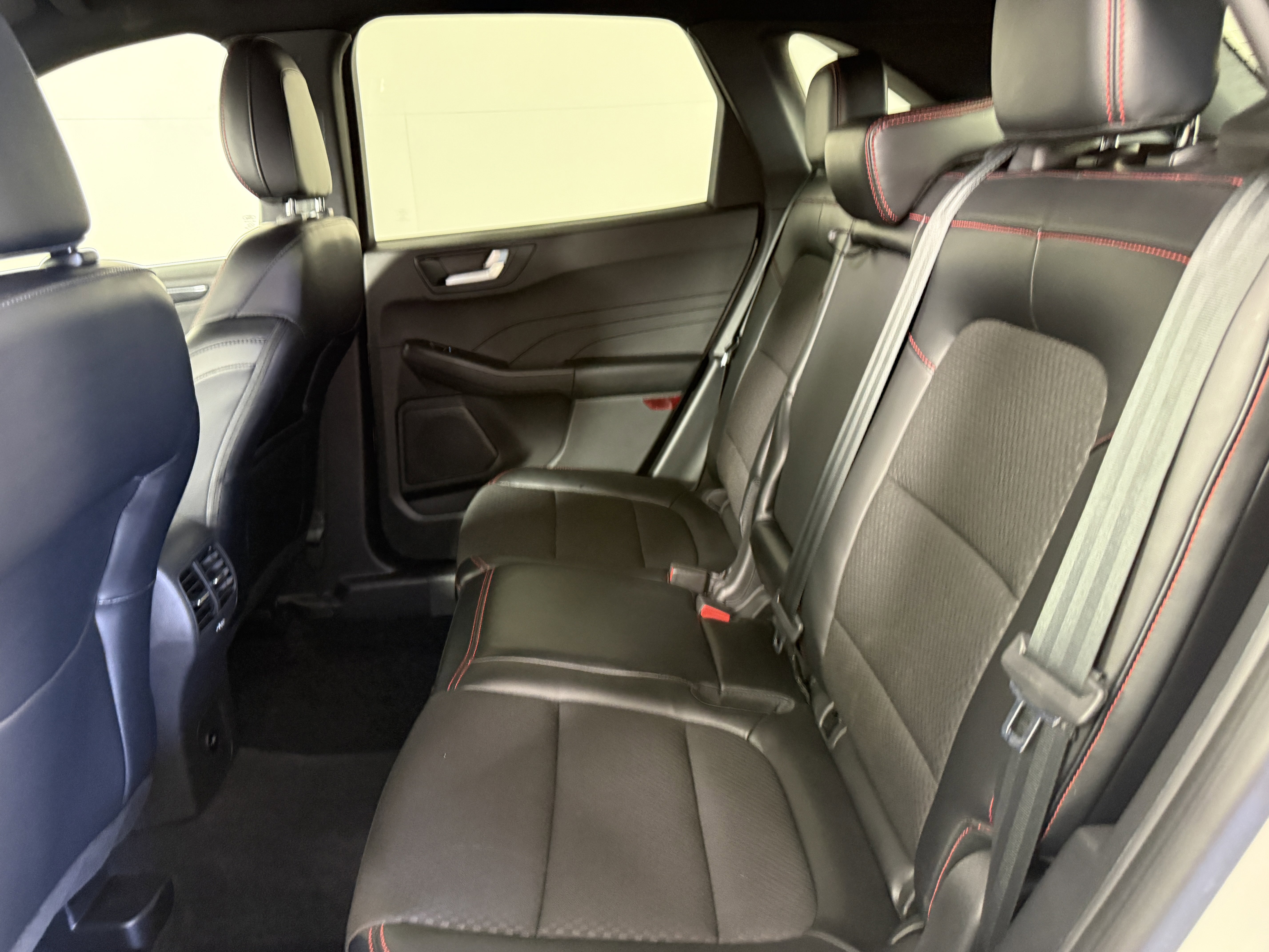 Certified 2023 Ford Escape ST-Line w/ Tech Pack #1 FWD image 13