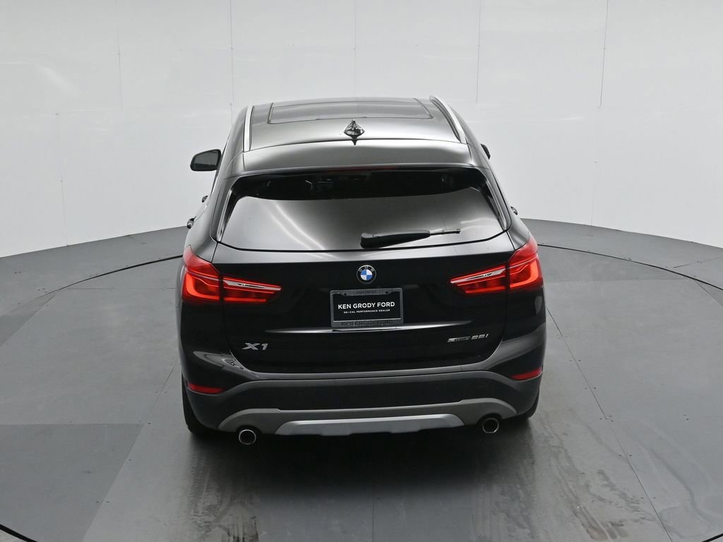 Used 2019 BMW X1 sDrive28i w/ Convenience Package image 14