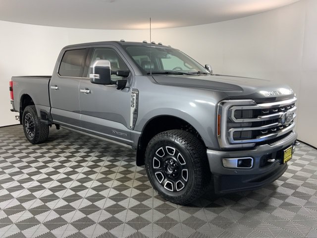 Certified 2024 Ford F350 Platinum w/ FX4 Off-Road Package AWD/4WD image 3