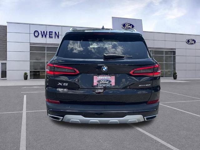 Used 2019 BMW X5 xDrive40i w/ Convenience Package AWD/4WD image 4