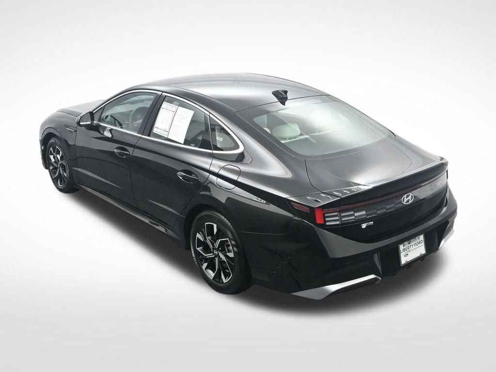 Used 2025 Hyundai Sonata SEL FWD image 36