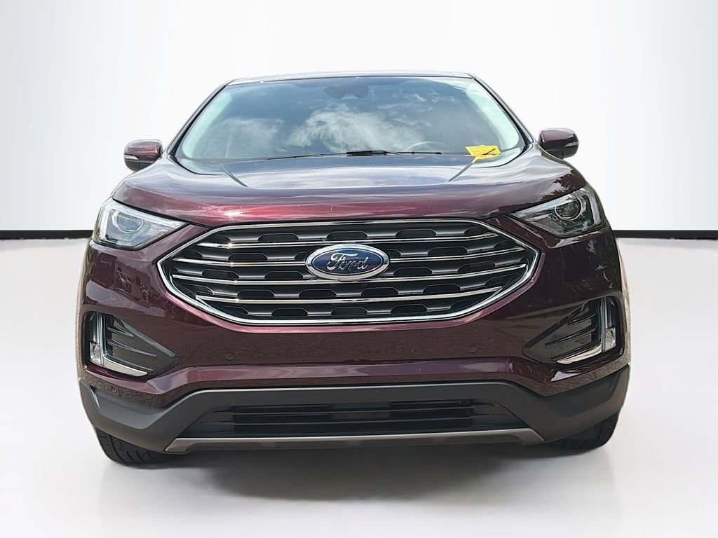 Certified 2024 Ford Edge Titanium AWD/4WD image 2
