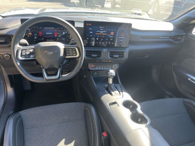 Certified 2024 Ford Mustang Coupe RWD image 13