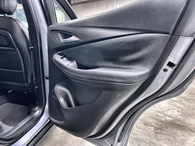Used 2021 Buick Encore GX Preferred FWD image 24