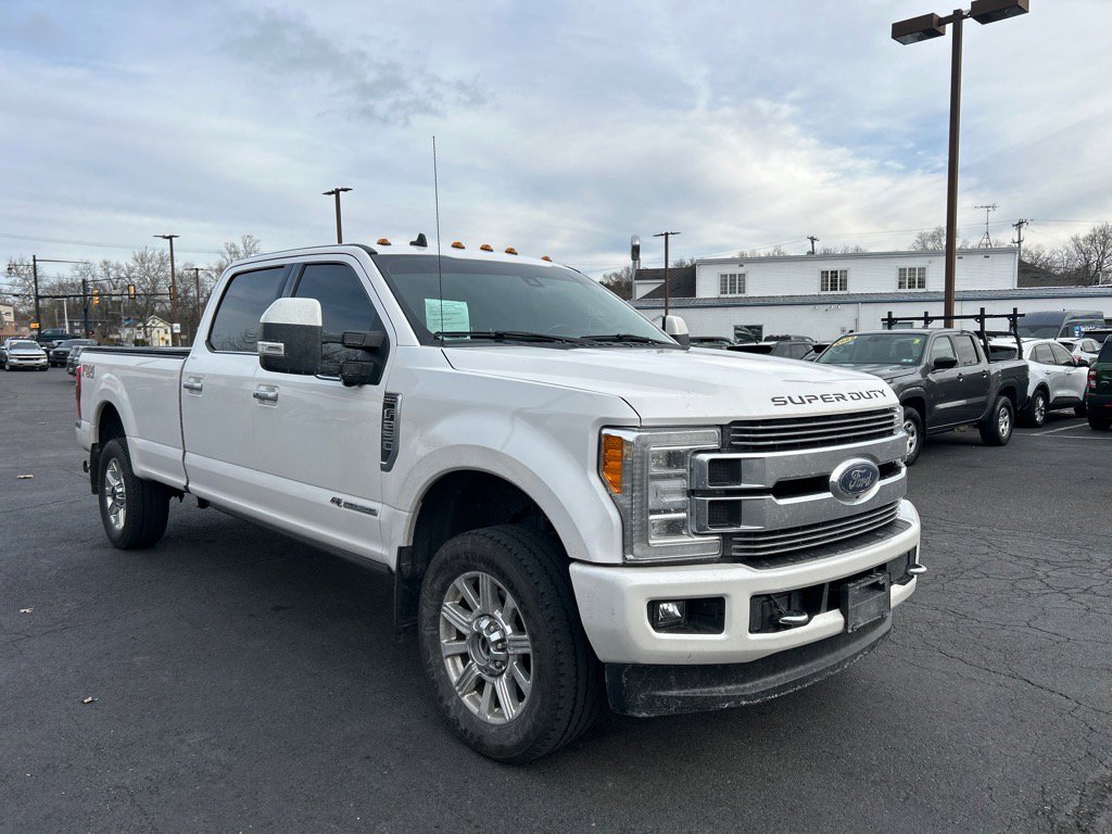 Certified 2019 Ford F250 Limited w/ FX4 Off-Road Package image 21