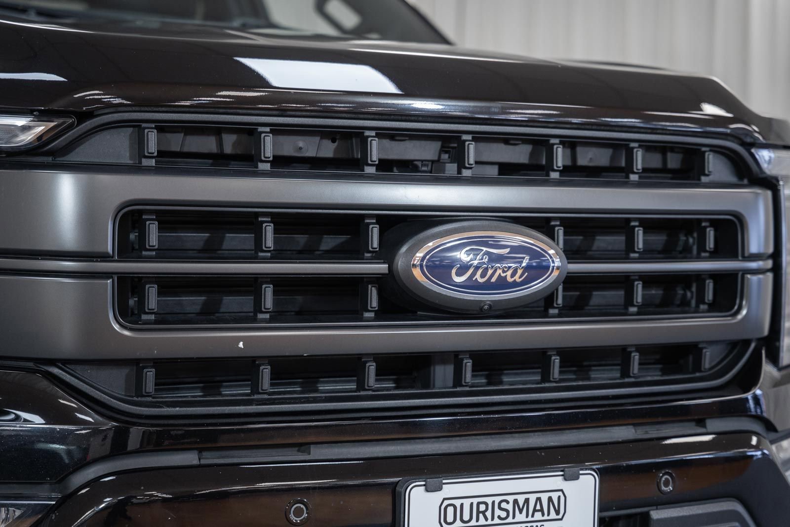 Certified 2023 Ford F150 Lariat w/ Equipment Group 502A High image 9