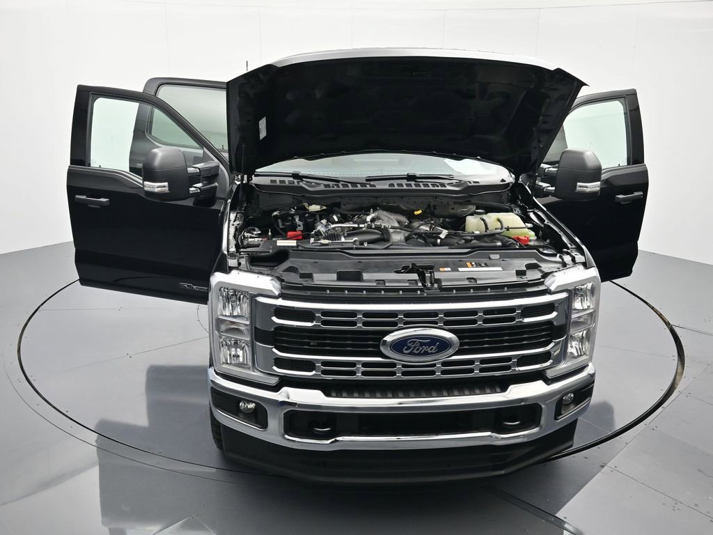 Certified 2025 Ford F250 XLT image 45