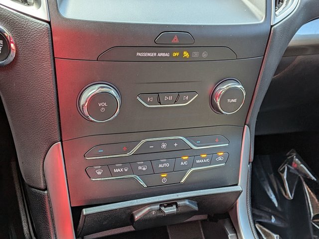 Certified 2019 Ford Edge SEL FWD image 25