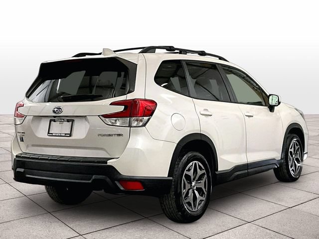 Used 2020 Subaru Forester Premium w/ Popular Package #1 AWD/4WD image 11