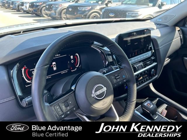 Used 2022 Nissan Pathfinder Platinum w/ Cargo Package AWD/4WD image 19
