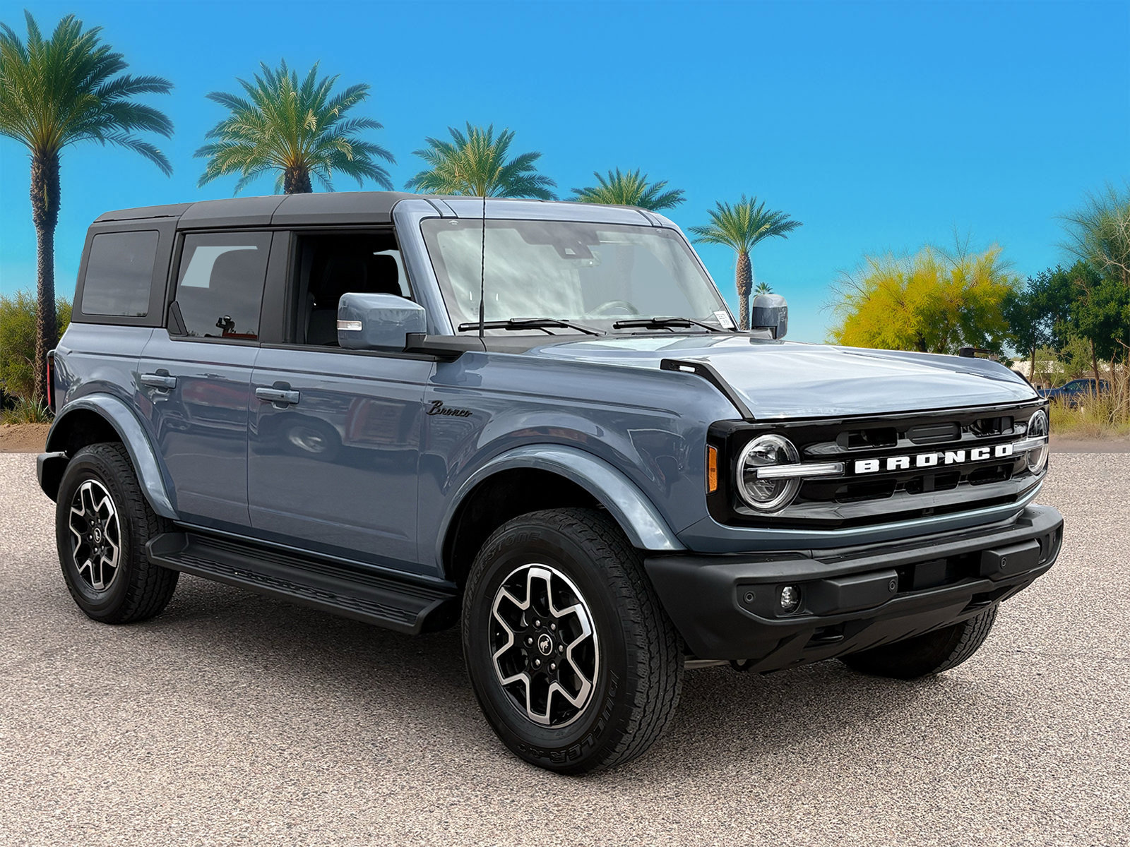 Certified 2025 Ford Bronco Outer Banks AWD/4WD image 8