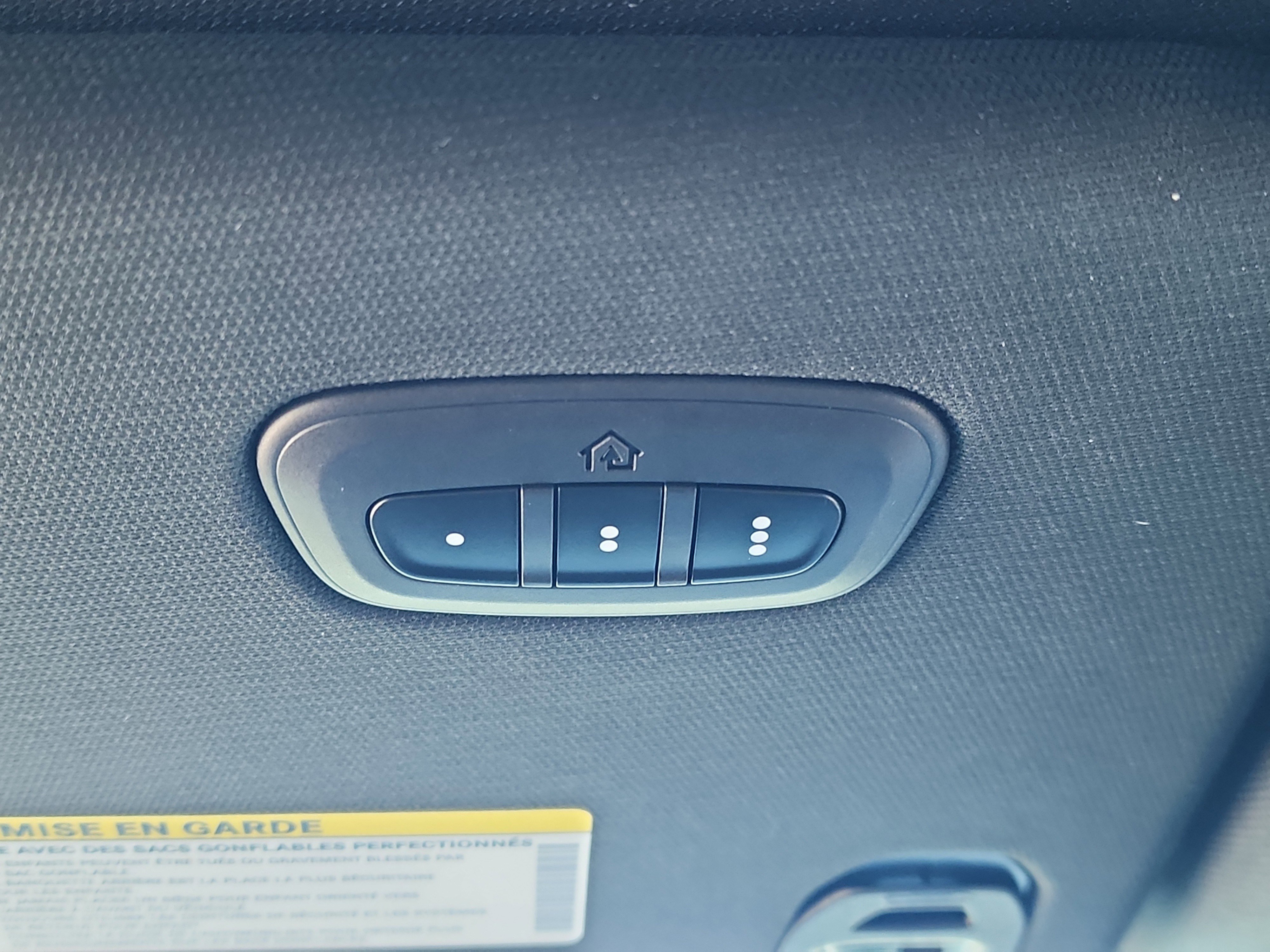 Used 2019 RAM 1500 Laramie image 31