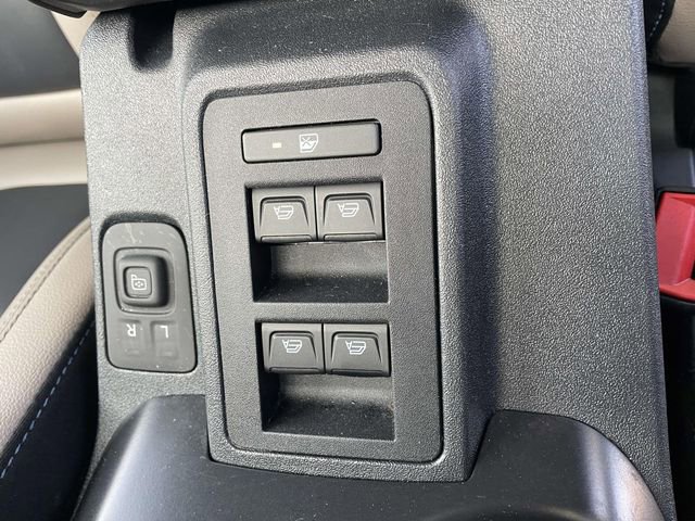 Certified 2024 Ford Bronco Wildtrak image 16