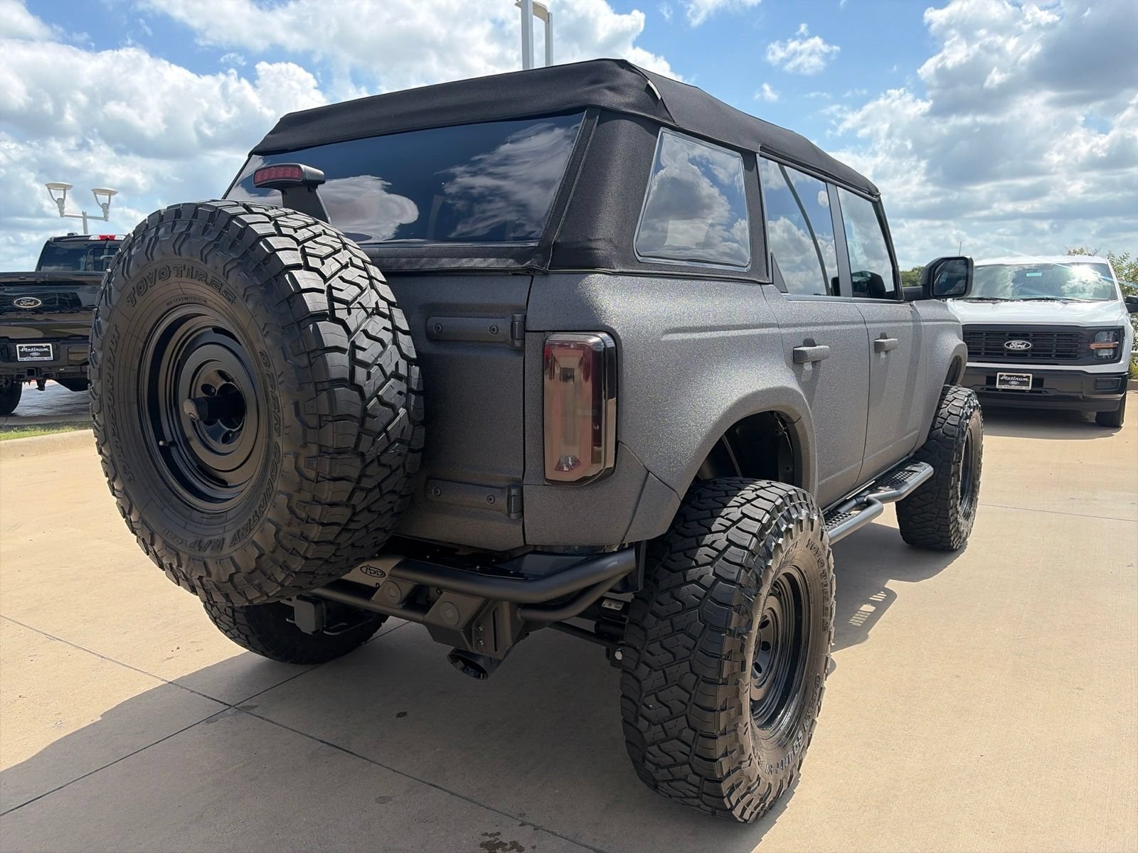 Certified 2021 Ford Bronco Outer Banks w/ Sasquatch Package AWD/4WD image 5
