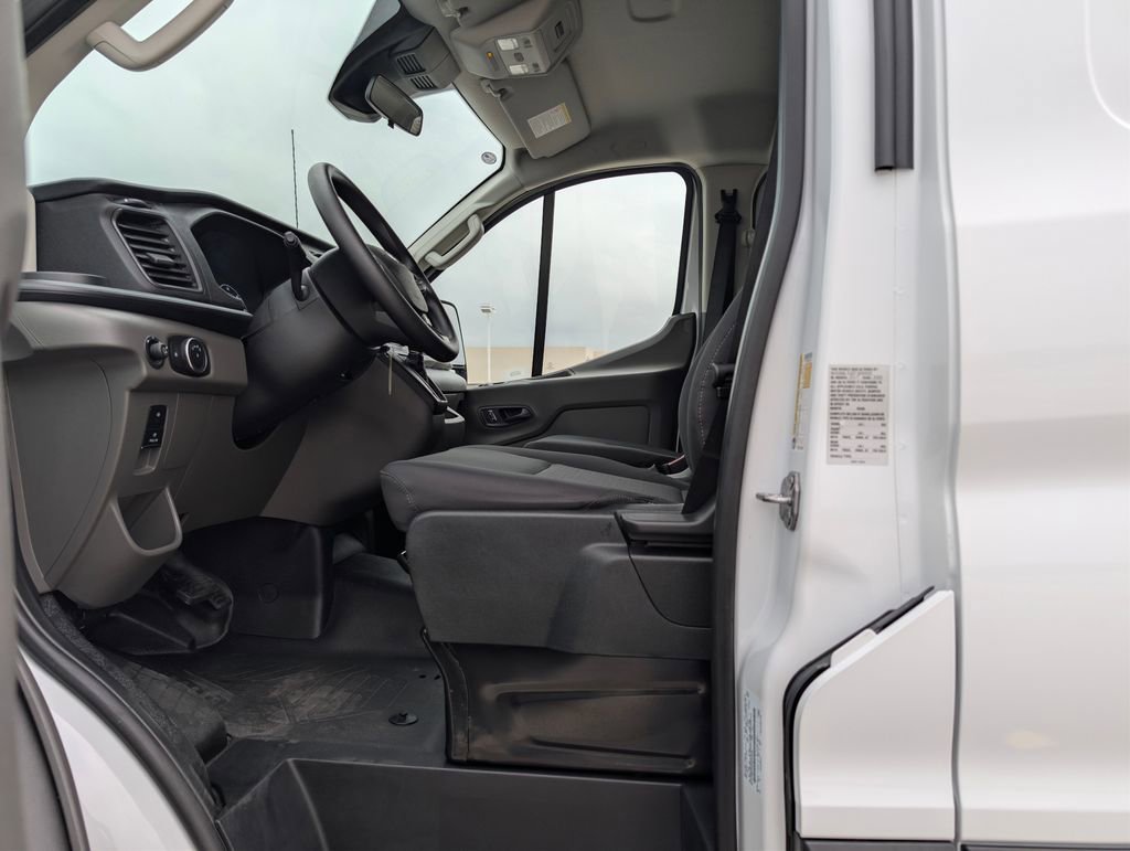 Certified 2025 Ford Transit 250 Low Roof w/ Exterior Upgrade Package RWD image 14
