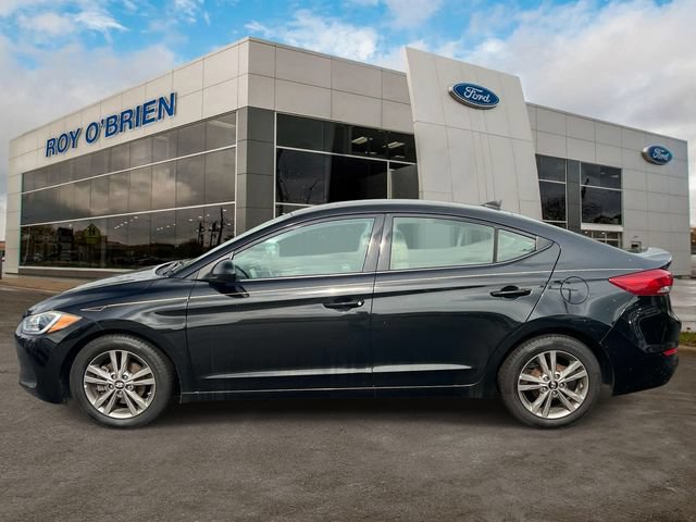 Used 2017 Hyundai Elantra SE FWD image 2