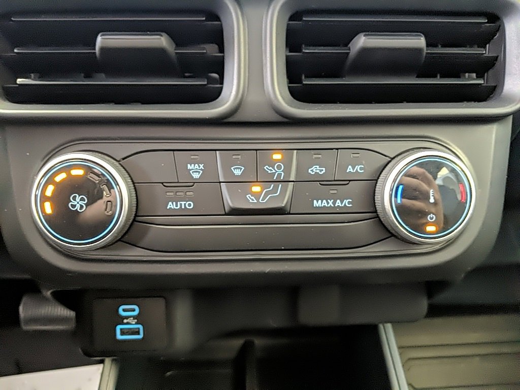 Certified 2022 Ford Maverick XL image 18