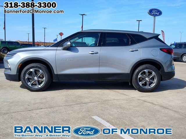 Used 2023 Chevrolet Blazer LT image 6
