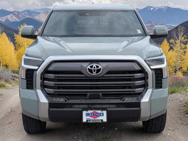 Used 2025 Toyota Tundra Limited AWD/4WD image 9