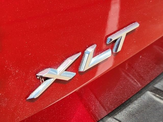 Certified 2023 Ford Explorer XLT w/ Equipment Group 202A RWD image 11