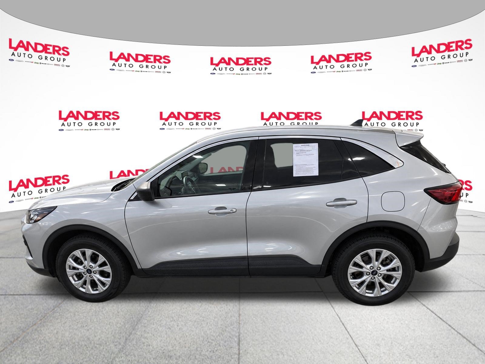 Certified 2024 Ford Escape Active AWD/4WD image 4