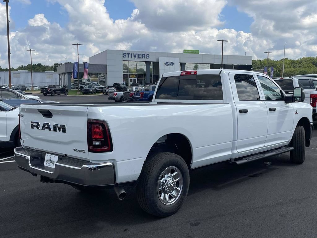 Used 2025 RAM 2500 Tradesman AWD/4WD image 3