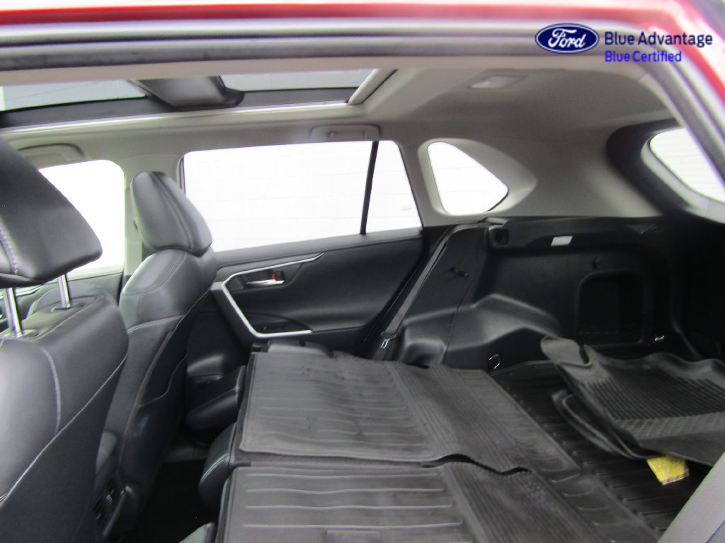 Used 2022 Toyota RAV4 Limited AWD/4WD image 33
