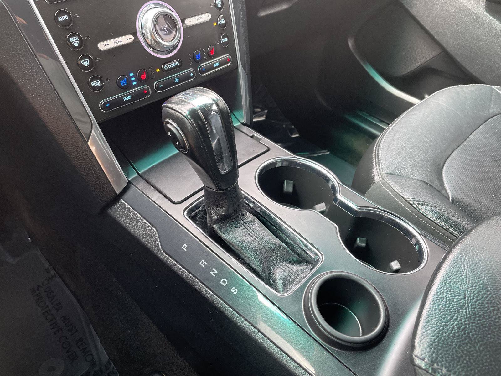 Certified 2018 Ford Explorer Limited FWD image 35