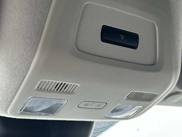 Certified 2022 Ford Transit 150 Medium Roof RWD image 36