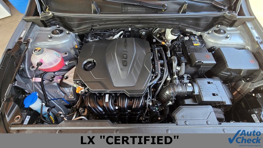 Used 2025 Kia Sportage LX image 43