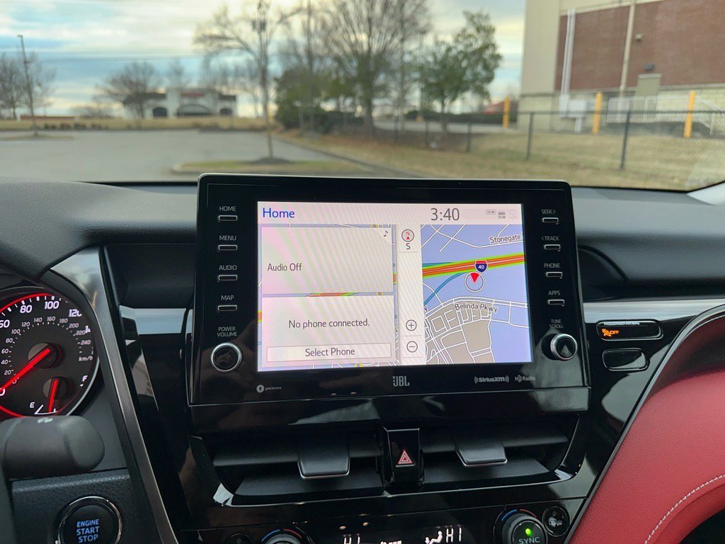 Used 2021 Toyota Camry XSE image 18