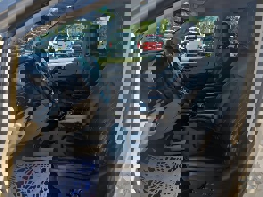 Used 2024 Chrysler Pacifica Touring-L image 14