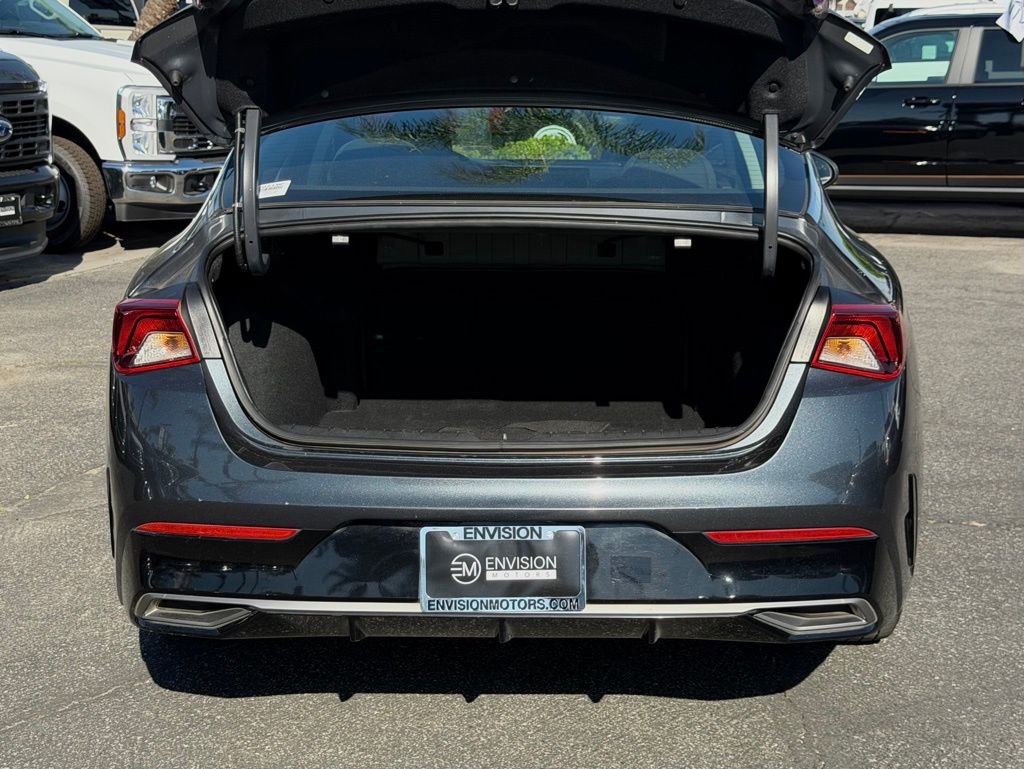 Used 2023 Kia K5 LXS FWD image 10