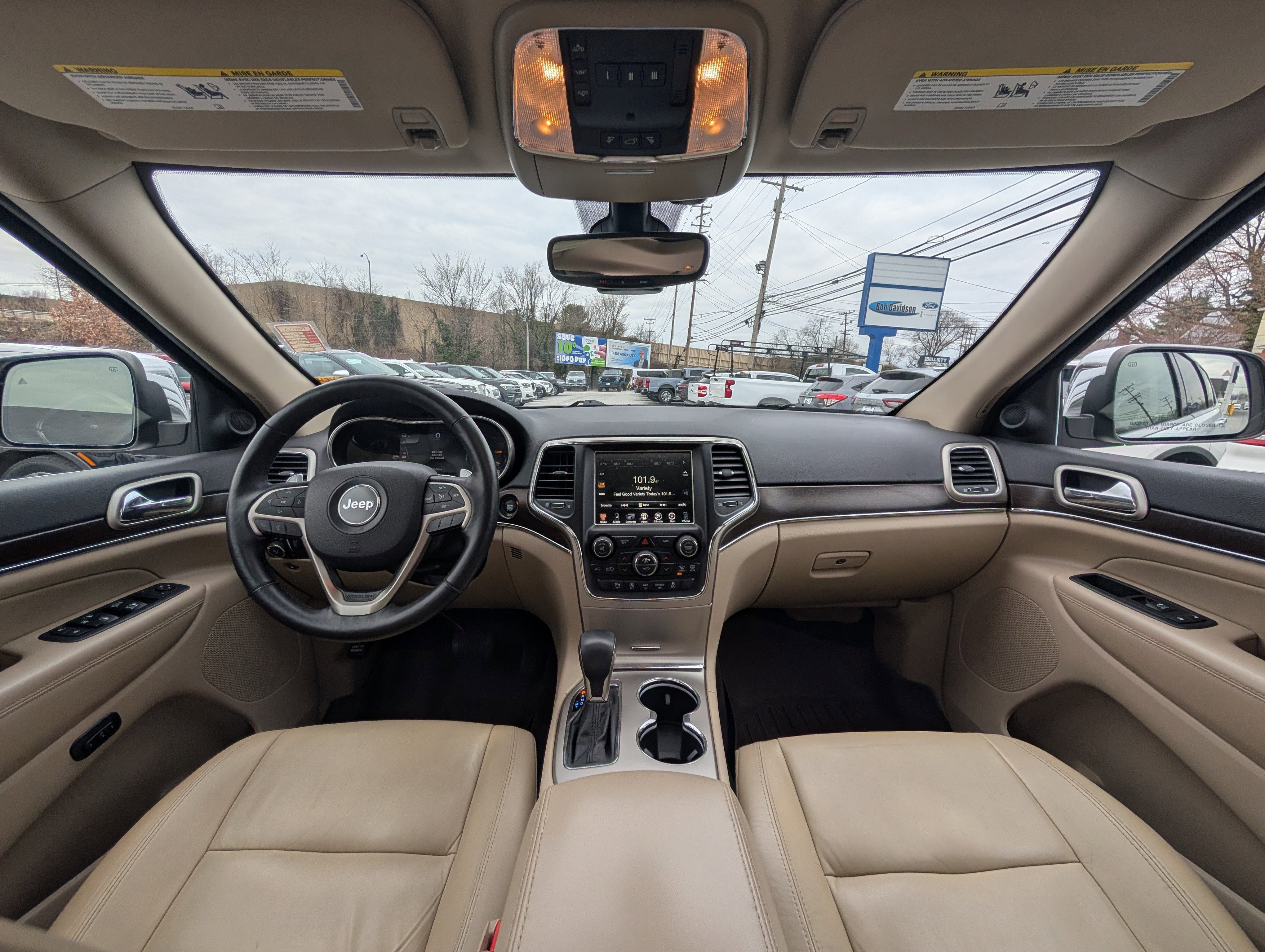 Used 2017 Jeep Grand Cherokee Limited image 20