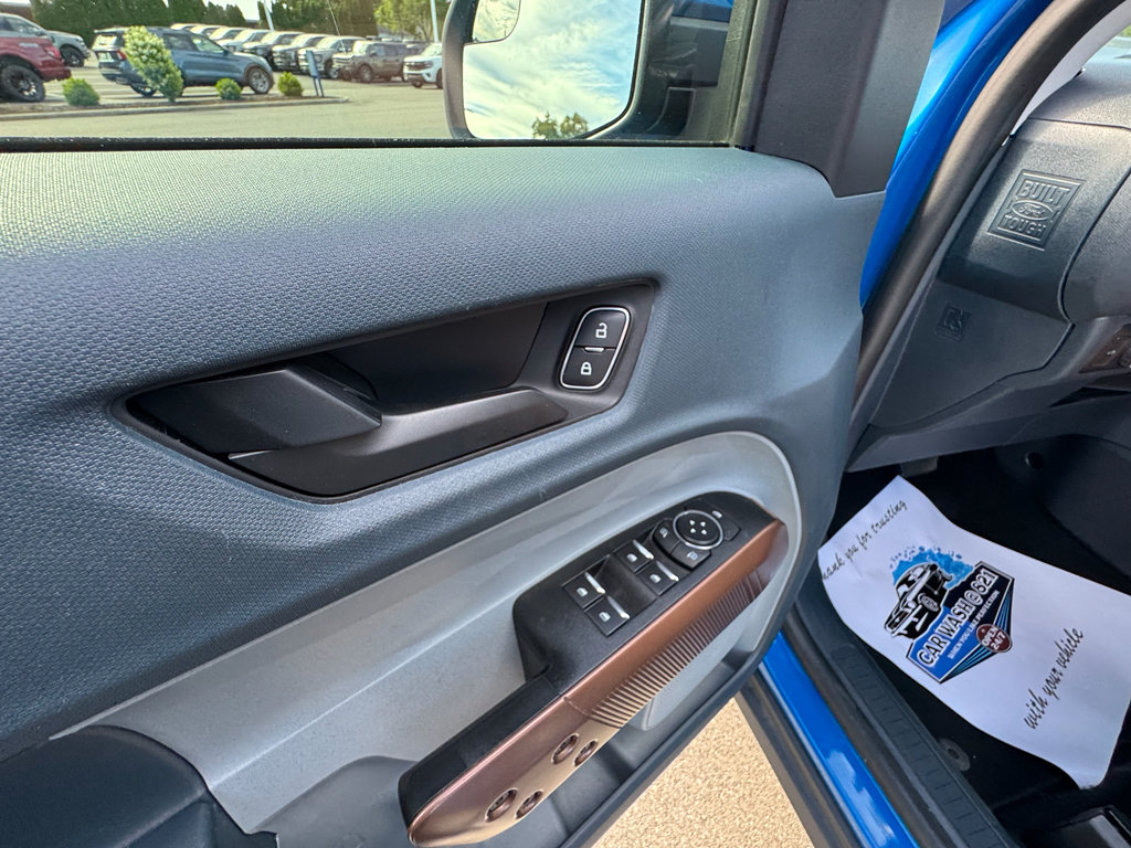 Certified 2022 Ford Maverick Lariat FWD image 30