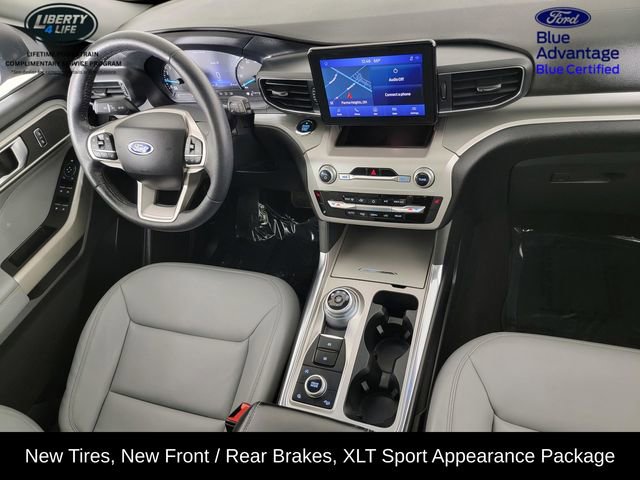 Certified 2021 Ford Explorer XLT w/ Equipment Group 202A AWD/4WD image 33