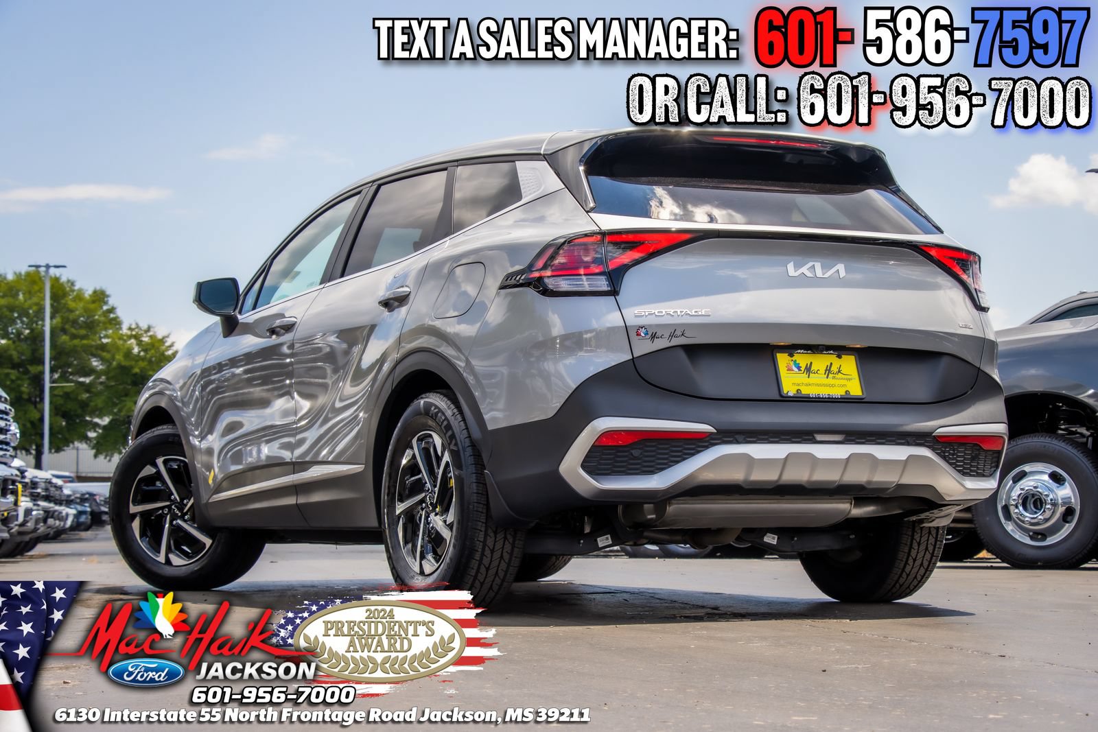 Used 2023 Kia Sportage LX FWD image 4