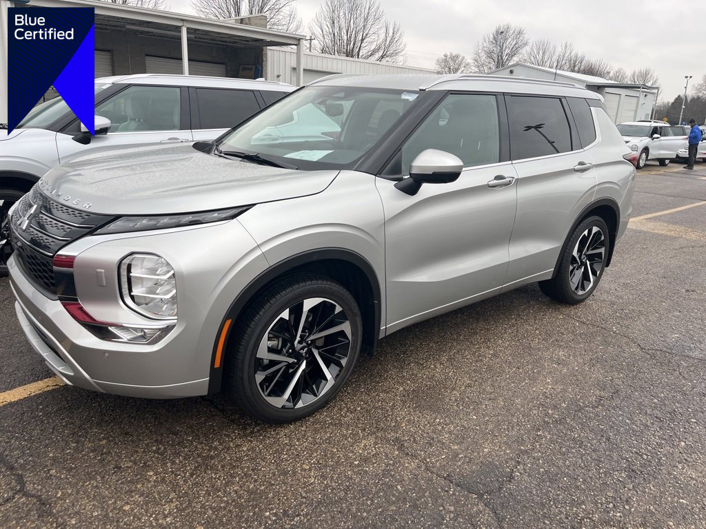 Used 2024 Mitsubishi Outlander SEL
